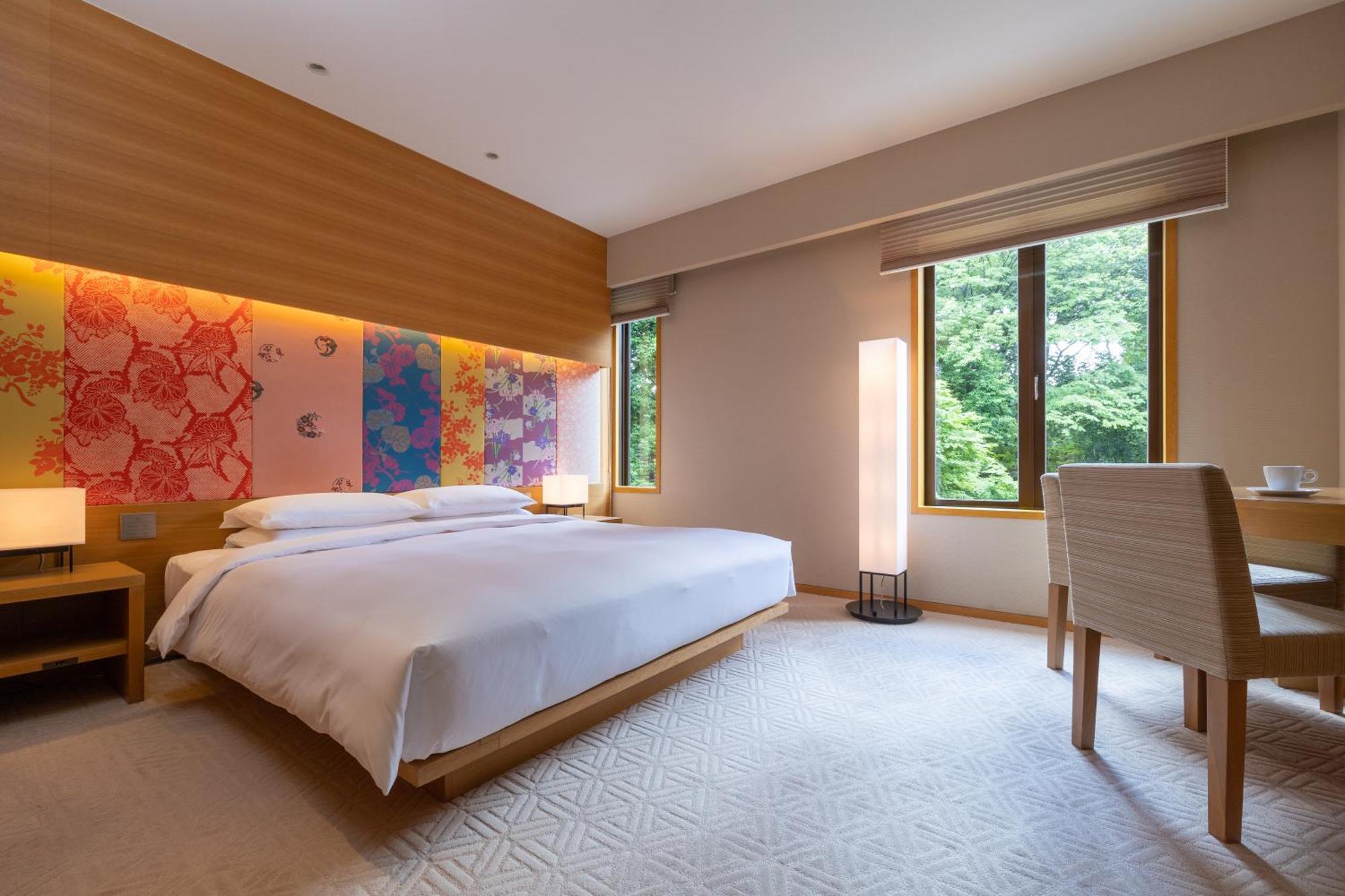King Room,1730026611:JPEG
