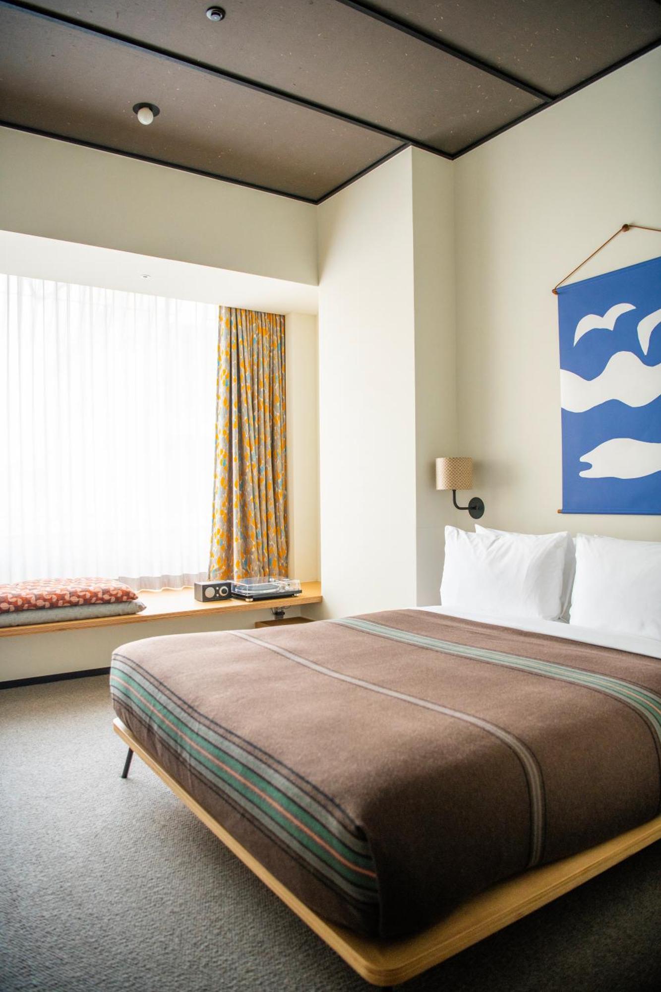 Deluxe King Room,1285344802:JPEG