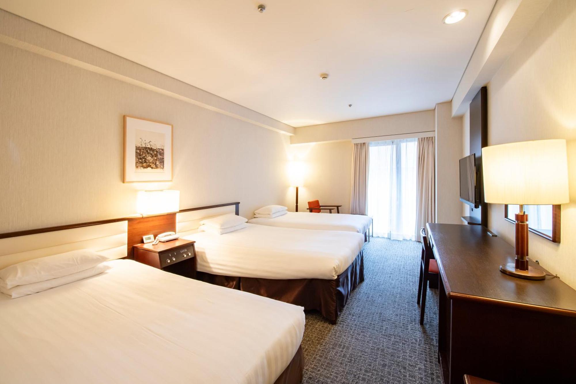Standard Triple Room Fitness Center Access Non-Smoking,1599654319:JPEG
