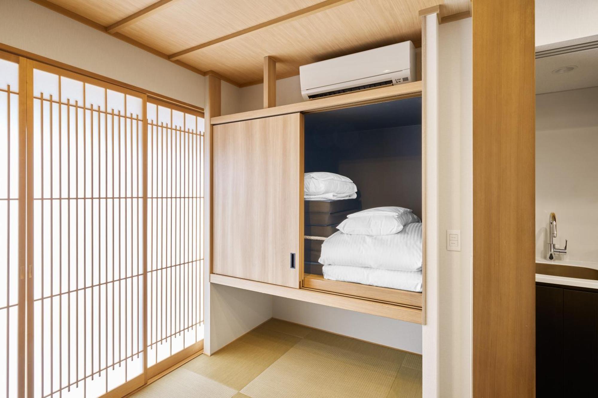Japanese Apartment 5,1743159464:JPEG